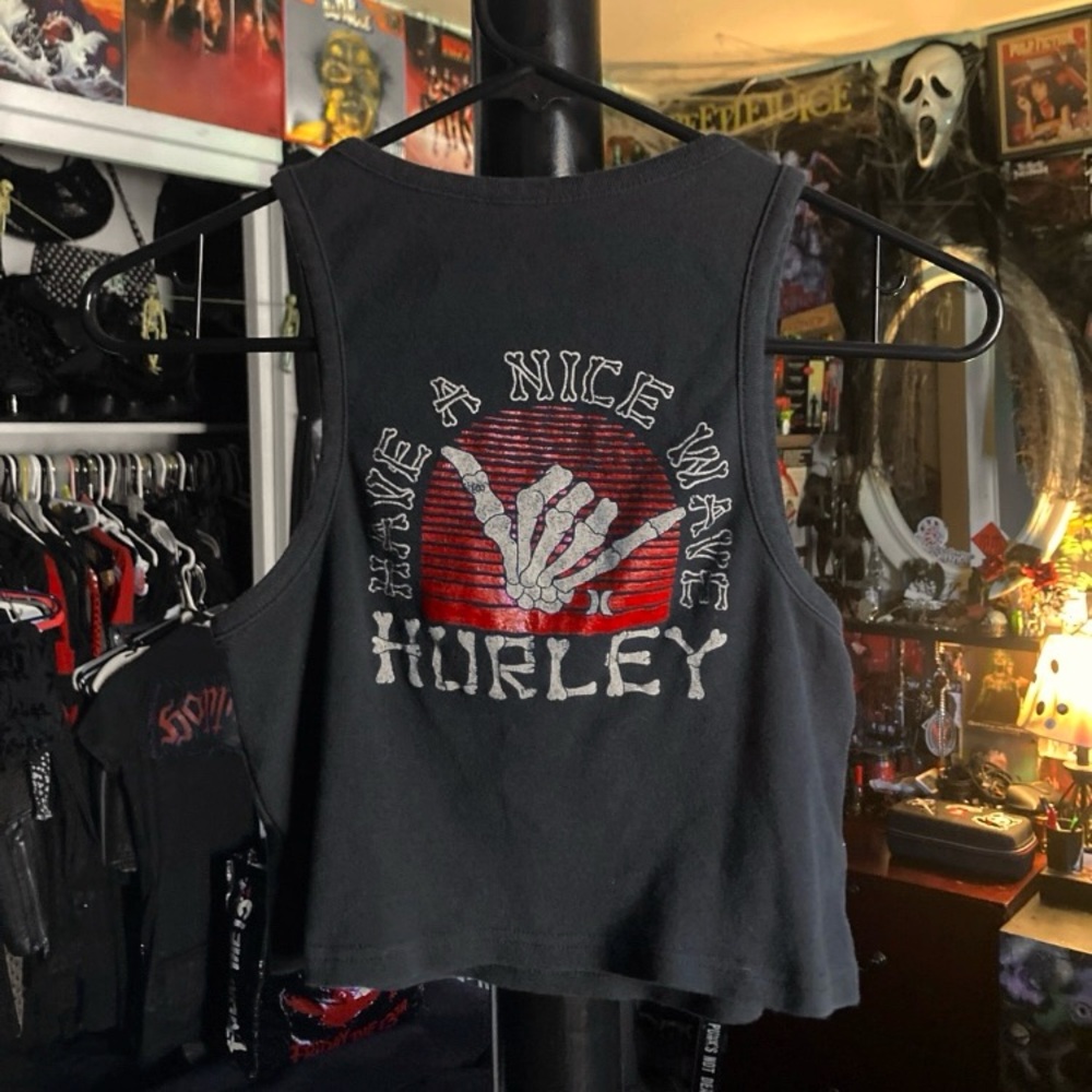 Hurley Black & Red Tank Top w/ Skeleton Hand